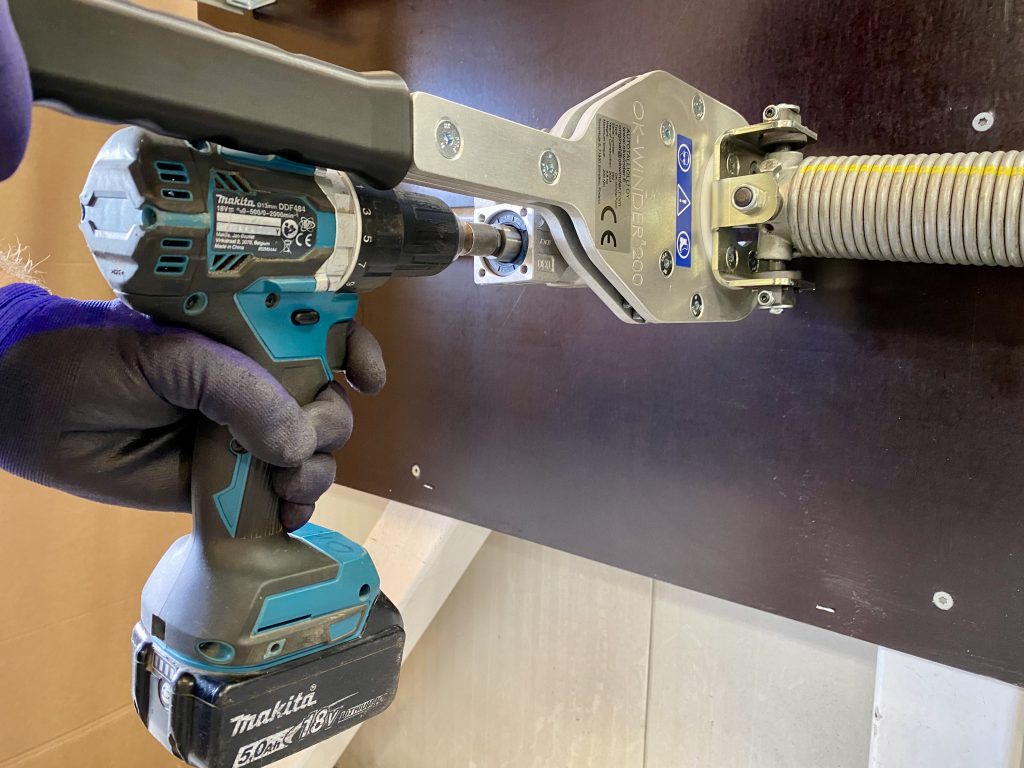 OK-WINDER® 200 – A tool for safer garage door installation
