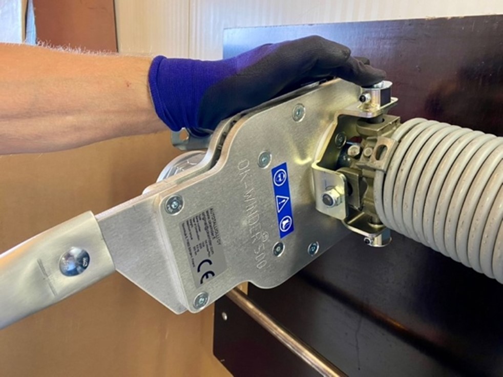 OK-WINDER® devices are quick and easy to lock in place